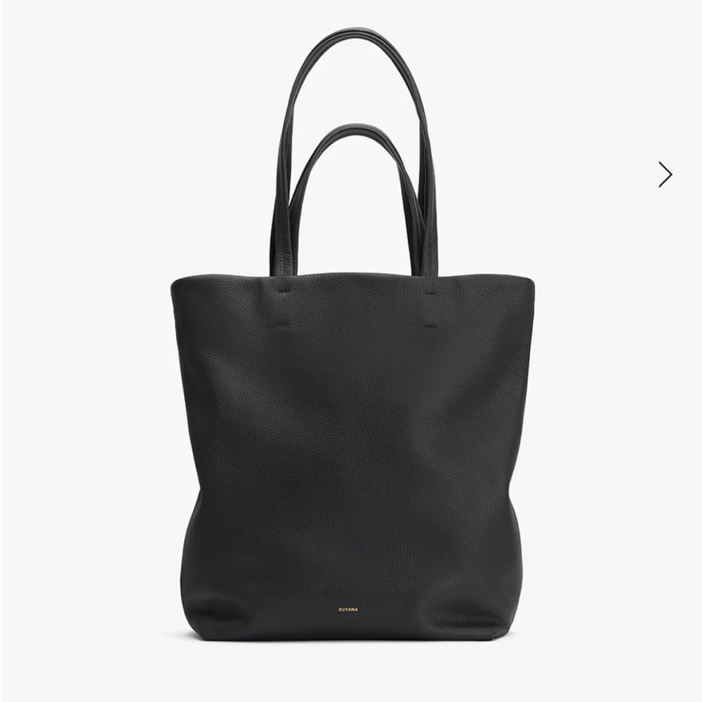Cuyana Classic Black Tote